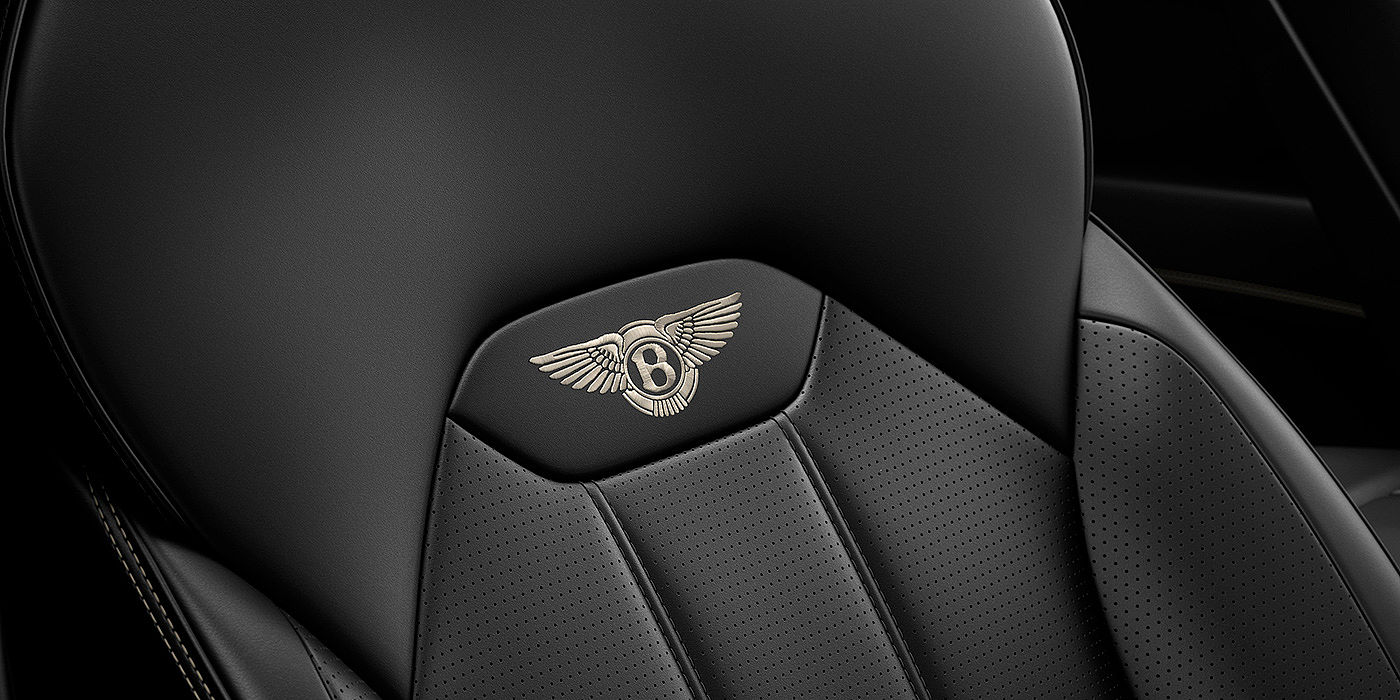 Bentley New Delhi Bentley Bentayga seat with detailed Linen coloured contrast stitching on Beluga black coloured hide.